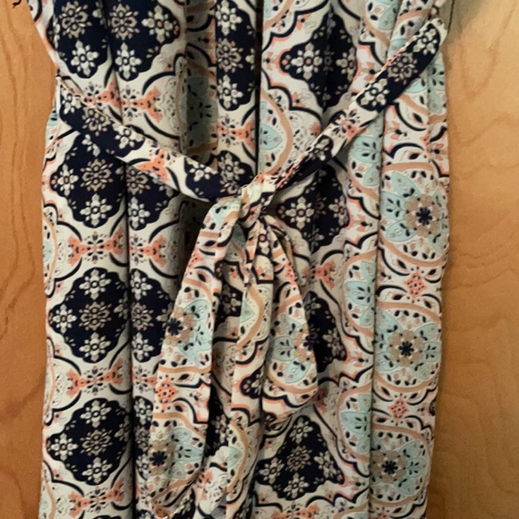 Dress - Picture 4 of 4